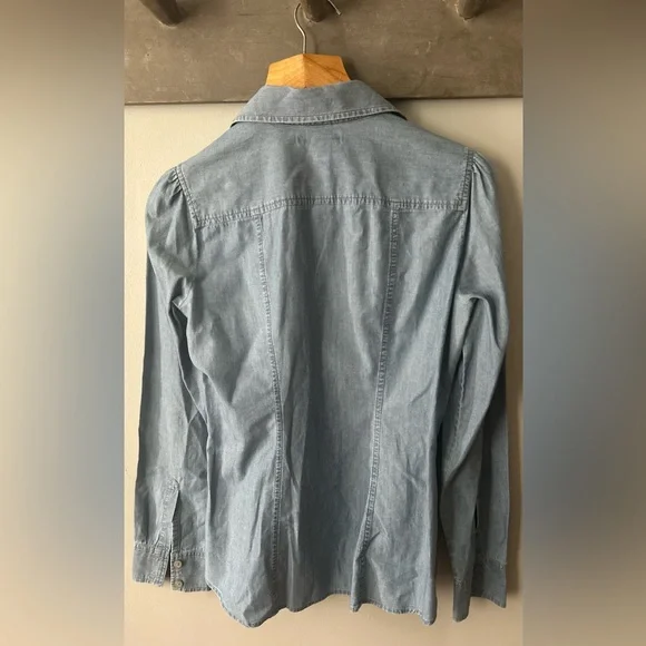 Banana Republic denim shirt - Picture 7 of 9